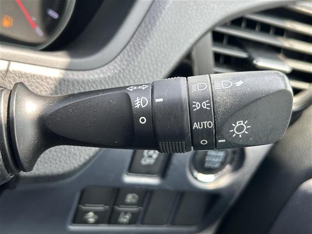 【運転席操作部】快適なドライブを楽しむための機能が装備されています！運転席から触れるので、使いやすいです！除菌プランいれていただくと、さらに清潔で安心していただけます！