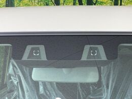 【スズキ　セーフティサポート】走行中に前方の車両等を認識し、衝突しそうな時は警報とブレーキで衝突回避と被害軽減をアシスト。より安全にドライブをお楽しみいただけます。