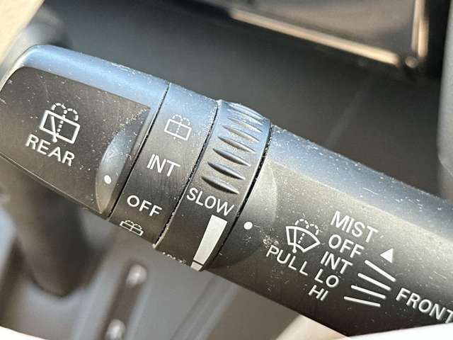 【ETC】高速道路の料金所はストレスなく通過！遠方へのお出かけには必須のアイテムです！当店でセットアップ実施しておりますのでご納車当日からご利用いただけます！