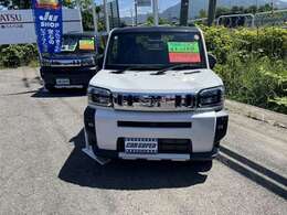 グループ総在庫数約300台以上！！また「メンテナンスサポート」「U-CAR安心サポート」等の購入後のサービスも充実！たくさんのお問い合わせ・ご来店心よりお待ちしております！