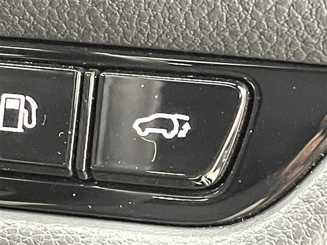 【運転席操作部】快適なドライブを楽しむための機能が装備されています！運転席から触れるので、使いやすいです！除菌プランいれていただくと、さらに清潔で安心していただけます！