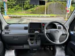 インパネ全体。