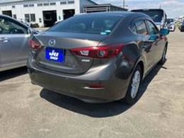 すぐにご来店頂けない場合や遠方にお住まいの方、車両状態の詳細が知りたい方はお気軽にご連絡下さい♪