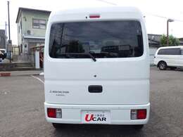 ご来店の際は、日時をご予約頂きますとスムーズにお車をご覧になれます。お電話は『087-816-4088』までお願いします。