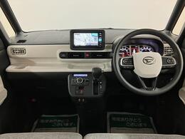 R7/6登録、届出済未使用車のムーヴキャンバス♪　ターボエンジンで純正メモリーナビにバックカメラ、ナビ連動前後ドラレコが装備です。人気のシャイニングホワイトにスムースグレーのツートンカラーですよ