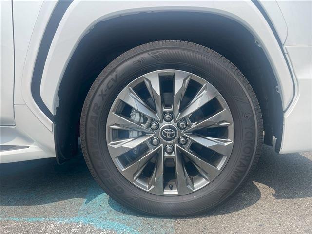 当店の車両は大量仕入れ、大量販売を行っておりますので、お客様にお安くご提供させていただいております。