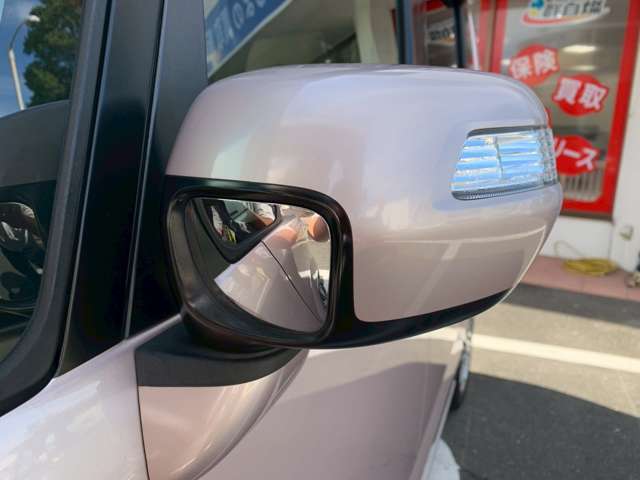 助手席側電動格納ミラー状態