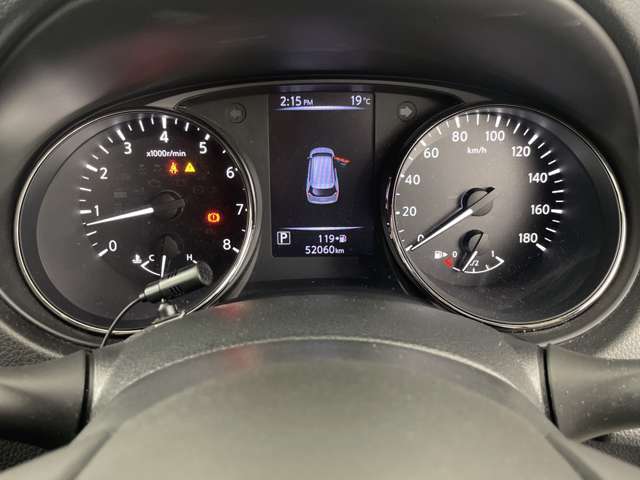 【スピードメーター】『スピードメーター』の画像になります。メーターがシンプルで見やすく運転しやすいですね！