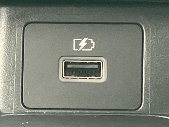 国産車から輸入車まで多様なお客様のニーズのお応えできるように、全国規模で豊富な在庫展開！車のことならWECARSへ！