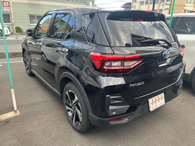 陸送が必要な場合は、弊社からの陸送費をお見積り致しますので、お届け先のご住所も合わせてご入力をお願い申し上げます。