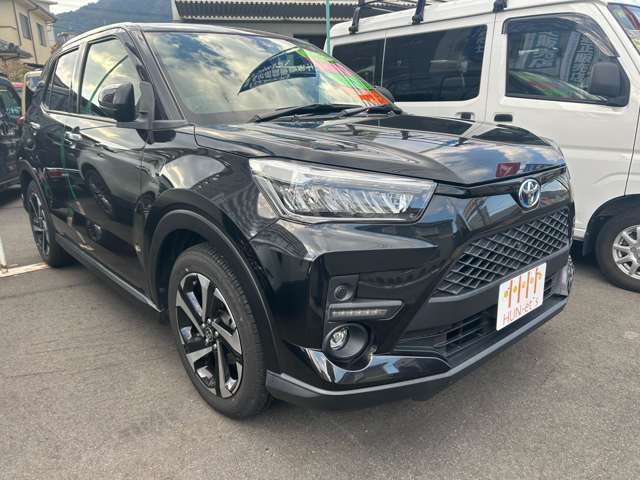 皆様のカーライフをサポートするため、年末年始を除き、年中無休・定休日を設けることなく、営業しております。