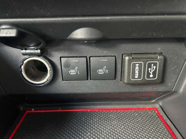 〈運転席操作部〉