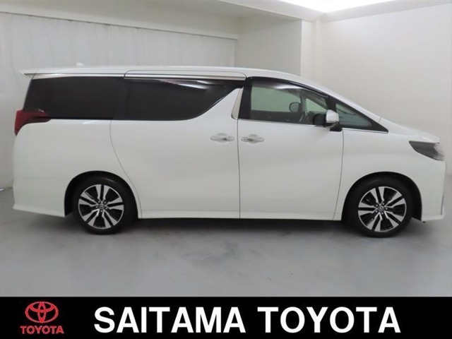 トヨタの「ロングラン保証」付き。メ-カ-を問わず、走行距離無制限、埼玉トヨタで中古車をお買い上げいただいたお客様に安心で快適なカ-ライフをお約束する1年間の保証です。有料で延長もできます。