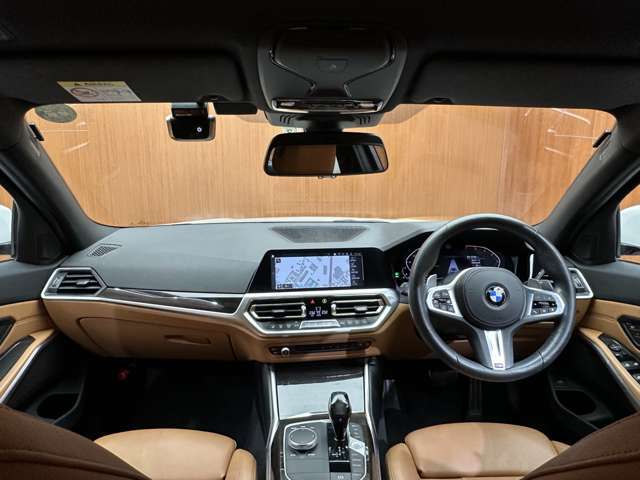 BMW、メルセデス、アウディといったドイツのプレミアムブランド中心とした、各種輸入車ブランドを同時に較べることができます。
