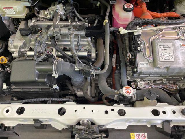 親切・丁寧な専門メカニックスタッフが応対！・車検・点検整備・事故等の修理などアフターサービスも安心。お車のカスタマイズもネクステージのサービススタッフまでご相談ください！