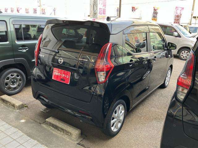 アフターサービスもお任せ下さい！！ 自社整備工場を完備しております！！ 国土交通省指定整備工場なので車検も最短45分で終わります♪