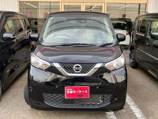 在庫数は約800台！！ 年間販売台数は約4000台！！ 大量販売・大量仕入で1台あたりのコストを削減しています！！