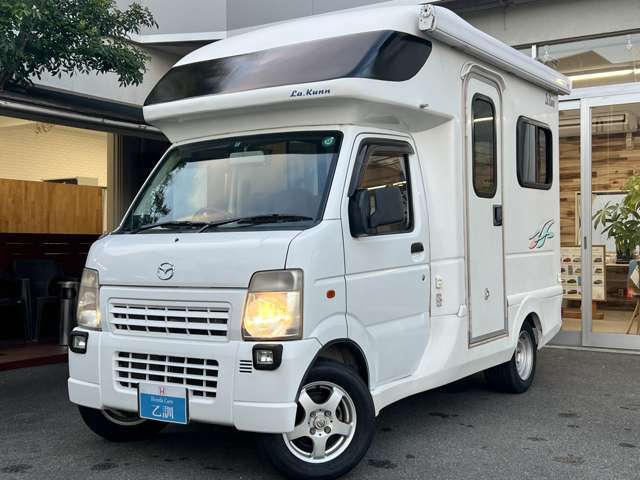 中古車は全てWeb在庫です。現車はストックヤードにて保管しており常時展示はしておりませんので、現車をご確認の場合は事前にお電話にてご連絡お願い致します。075-922-2313　定休日：毎週水曜日