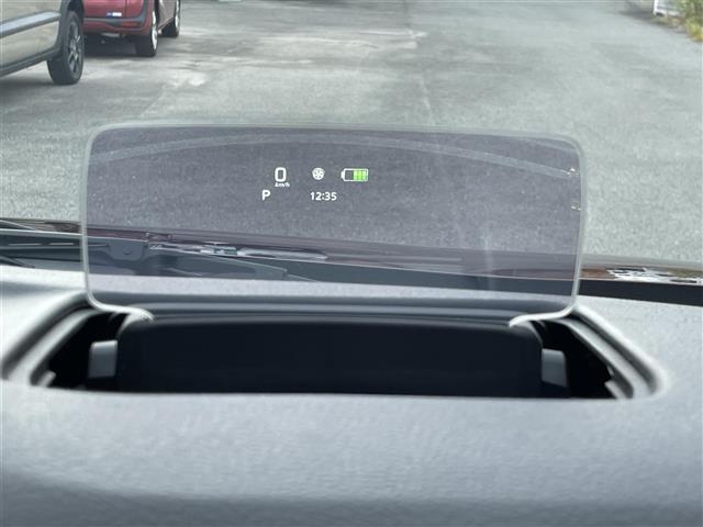 店頭在庫以外にも全国約4万台※の在庫から、ぴったりな1台をご提案します！※2023年10月現在の在庫台数です。売約済の可能性があります。