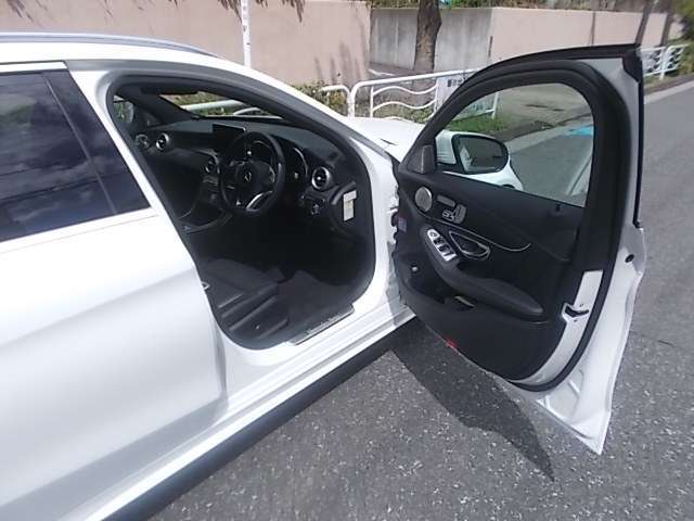 運転席パワーシートスイッチ　運転席シートヒータースイッチ