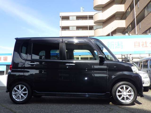 ★自社分割可能★お車毎に設定した頭金をお支払い頂き残りを分割払い下さい。金利（当社負担）・手数料不要