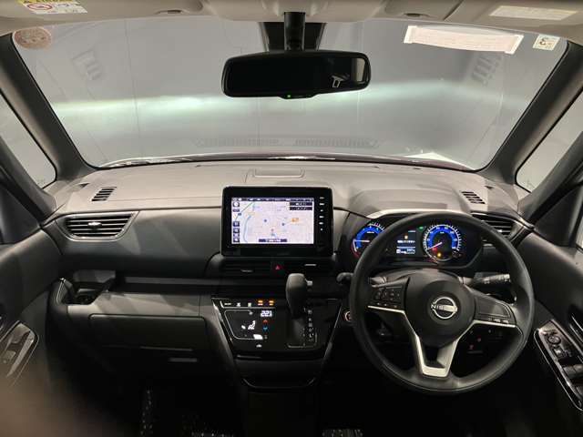 専門スタッフによるルームクリーニング済です。今までに溜まった汚れ・雑菌を一掃していますので、快適に乗って頂けます。ぜひ、一度ご覧ください。