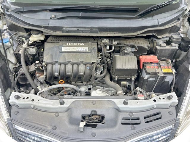 親切・丁寧な専門メカニックスタッフが応対！・車検・点検整備・事故等の修理などアフターサービスも安心。お車のカスタマイズもネクステージのサービススタッフまでご相談ください！