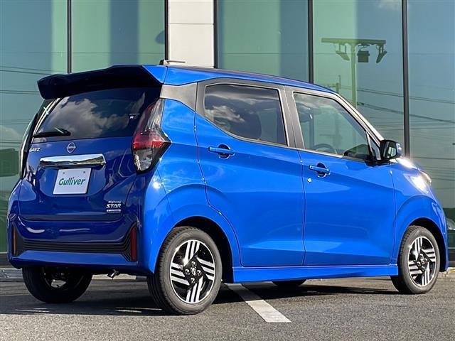 【右斜後】『外装：右斜後側』の画像になります。写真の内容に関してご不明点、ご質問等がございましたらお気軽にガリバー店舗までお問い合わせください。