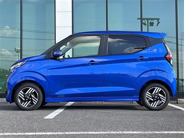 【左】『外装；左側』の画像になります。写真の内容に関してご不明点、ご質問等がございましたらお気軽にガリバー店舗までお問い合わせください。