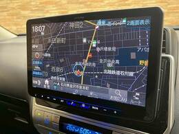 【アルパインフローティングナビ】装備でフルセグTV視聴やBluetooth等充実装備。