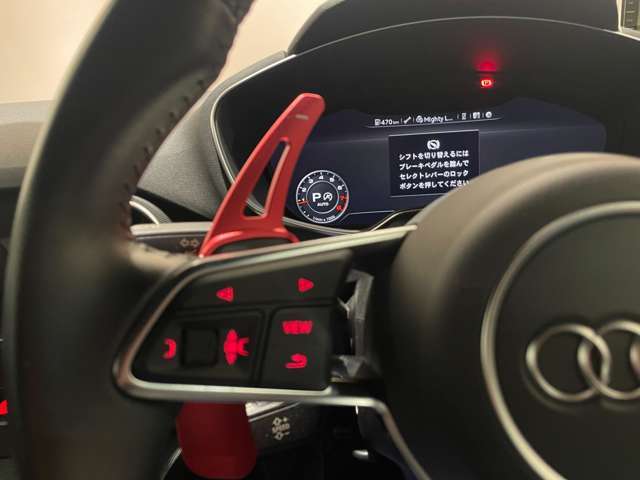 LIBERALAのコンセプトは【五感で較べる】。皆様の感性を頼りにお車選びをされてみてはいかがでしょうか。