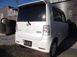 着用タイヤは該当シーズン用のタイヤを装着させております。