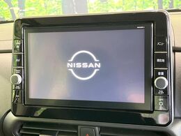 【純正9型ナビ】人気の純正ナビを装備。オーディオ機能も充実しており、Bluetooth接続すればお持ちのスマホやMP3プレイヤーの音楽を再生可能！毎日の運転がさらに楽しくなります！！