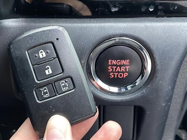 【付属品】『付属品』の画像になります。写真の内容に関してご不明点、ご質問等がございましたらお気軽にガリバー店舗までお問い合わせください。