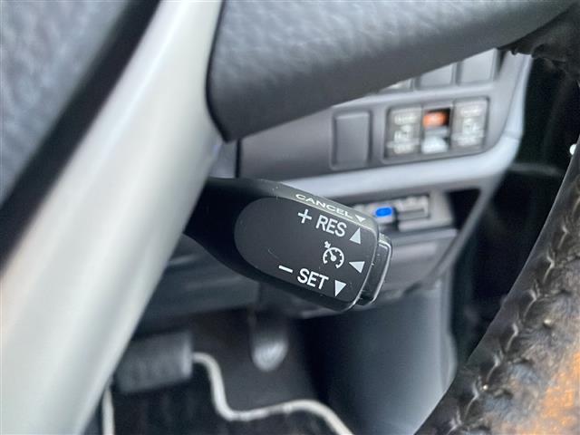 【運転席操作部】『運転席周辺の装備』の画像になります。快適なドライブを楽しむための機能が装備されています！運転席から触れるので使いやすいです！