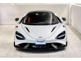 世界限定765台限定生産のとても貴重な一台となっております。