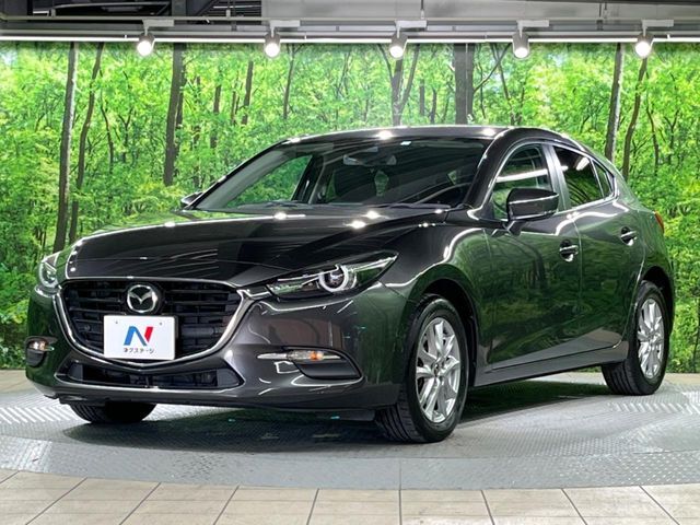 大好評のボディコーティング「弾スプラッシュコート」もご納車までに施工可能。通常のガラスコートと異なる、耐久年数6年の無機質ガラスコーティングが、ボディをキレイな状態に保ってくれます。