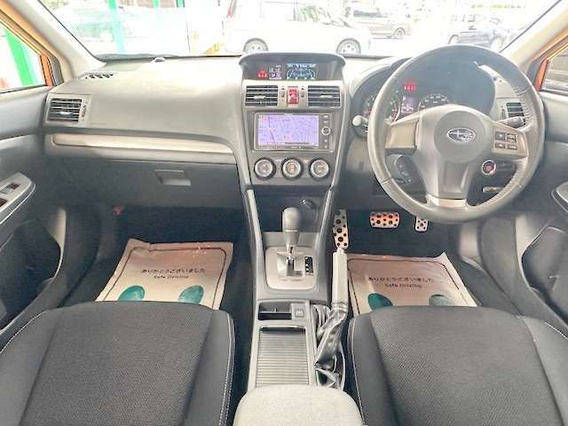 運転席廻りの画像です！操作スイッチ類も比較的に綺麗な状態です♪他に詳細画像をご希望の方はこちら！【1st@e-g-a.co.jp】へご連絡ください！