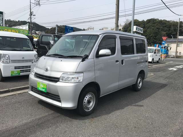 当店は板金塗装をメインでやっている会社で事故など何かありましたらいつでもお電話下さい♪