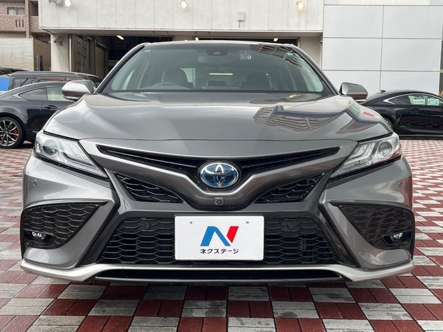 弊社では、全車『修復歴なし』のお車のみ取り扱っております。専任バイヤーによる厳選した仕入れの後、入庫後の車両チェックを行い、ネクステージが認定した高品質な中古車をご提供しております。