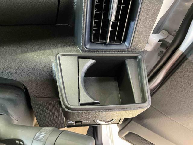 当店では、国家資格を持った整備スタッフがあなたのお車をしっかりサポート！！アフターメンテナンスもすべてお任せ下さい☆