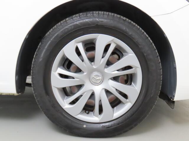 純正のホイールカバーを履いてます！