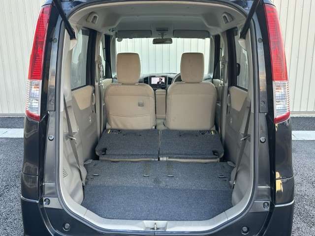 自社整備工場を完備しております！急なトラブルでも対応可能です。車検・ご納車後のアフターケアもお任せ下さい！