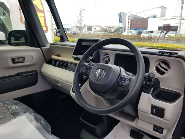 ☆弊社の整備工場には国家資格を持った整備士が多数在籍しております。また、軽自動車だけでなく普通車や外車の整備も実施しておりますのでご購入いただいたお車だけでなくご家族のお車の整備もお任せください☆