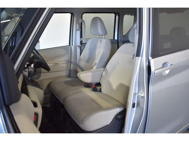 ディーラー車は高い？そんなことはありません！【総額表示】を推進しておりますので、お支払い総額で比較してください！