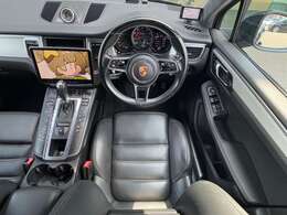 LIBERALA野々市の物件をご覧いただきまして誠にありがとうございます。心ゆくまでおクルマ選びをお楽しみください。