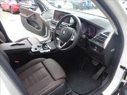 実質年率2.5％低金利オートローンご利用いただけます。他社金利とご比較ください。ローンご希望の方もお気軽にお問い合わせください。