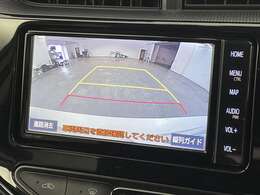 【バックモニター】後ろのカメラの映像がモニターに映し出されるので、後方の見えない死角や、障害物との距離感などもしっかり安全確認することができます！