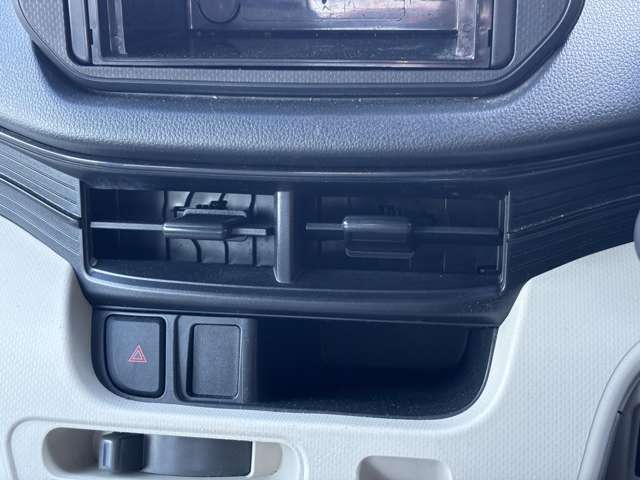 大量仕入＋大量販売【大量一括仕入れによるコスト削減】【大量販売だからできる薄利多売方式】【効率的なシステム化で最少人数のスタッフで運営し人件費低減】で低価格を実現しました！