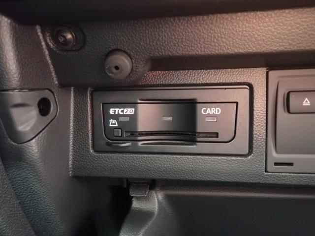 グローブBOX内にビルトインタイプETC(DSRC)を装備！！